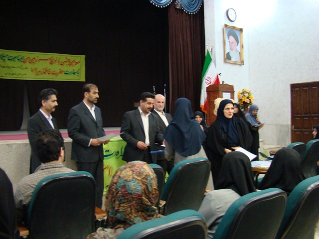 از بانوان نمونه شهرداري و شوراي شهر لاهيجان تجليل شد